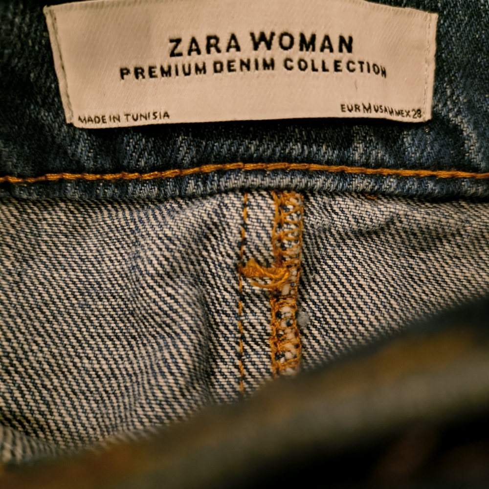 Zara Blue Denim Mini Skirt - Picture 3 of 3